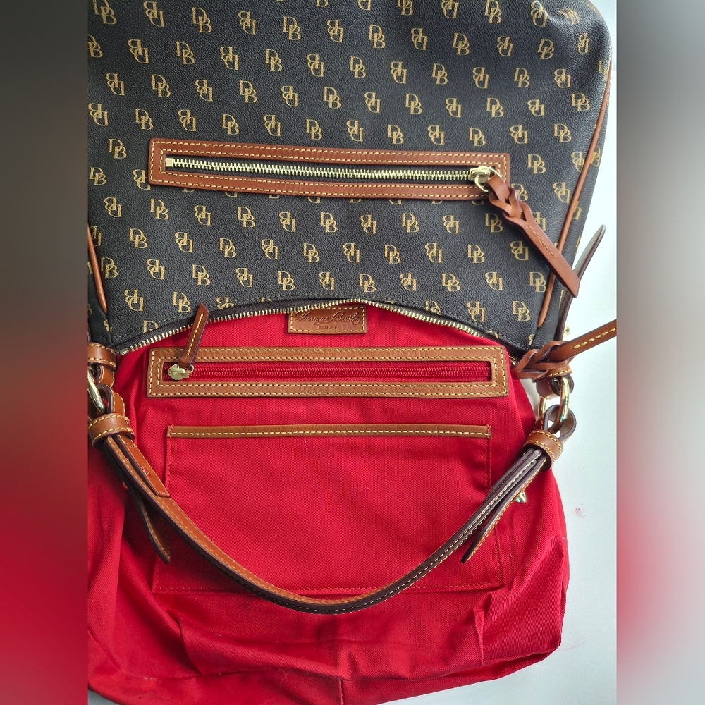 Dooney & Bourke Gretta Collection Shoulder Bag EUC - Picture 3 of 9